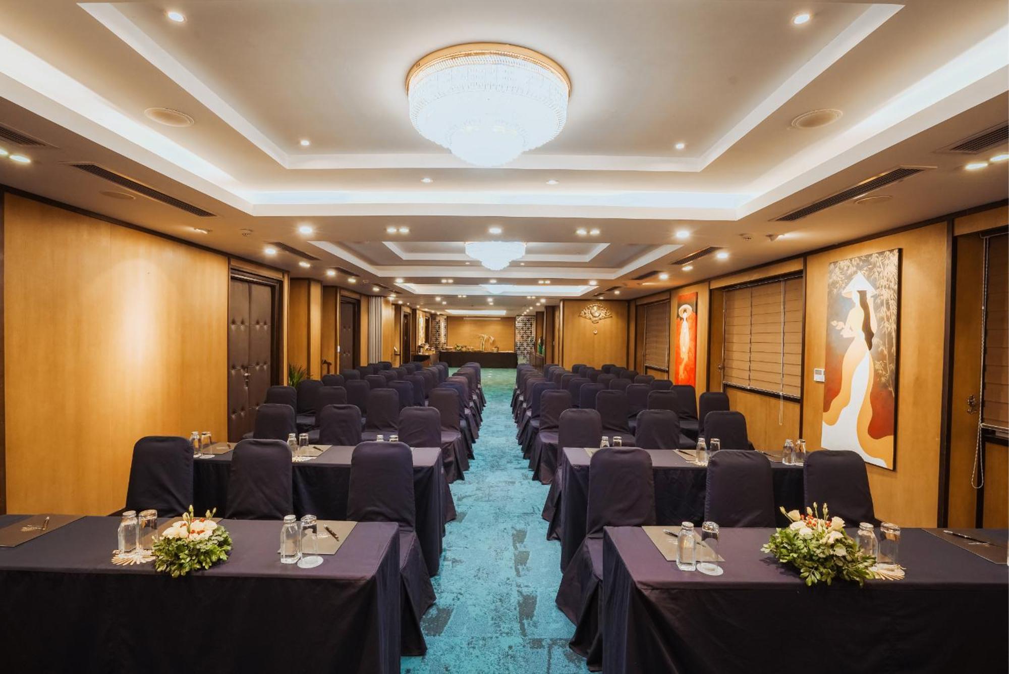 Thang Long Opera Hotel Hanoi Exteriör bild